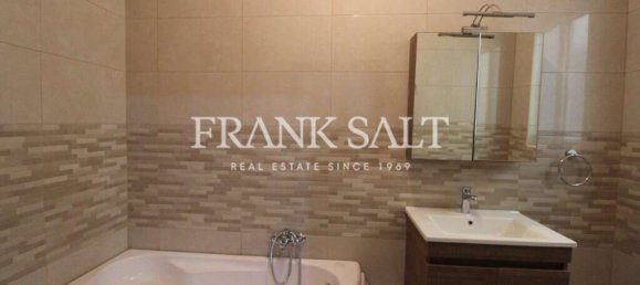 3 Schlafzimmer Wohnung in Victoria, Malta, Nr. 5968 10