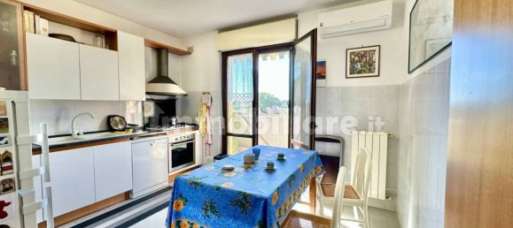 4 bedrooms Apartment in Nettuno, Italy No. 44110 9