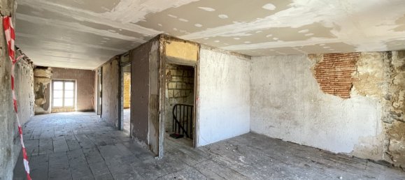 3 bedrooms Building in Confolens, France No. 282310 20