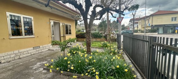 Casa de 4 habitaciónes en Riccione, Italy No. 23396 6