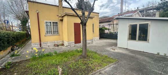 Casa de 4 habitaciónes en Riccione, Italy No. 23396 10