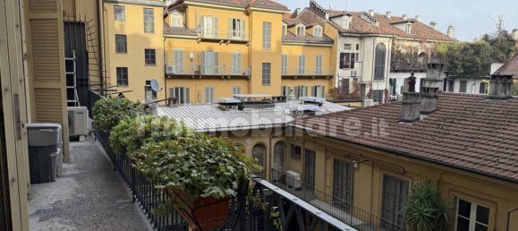 3 bedrooms Apartment in Turin, Italy No. 315121 14