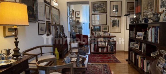 3 bedrooms Apartment in Turin, Italy No. 315121 3