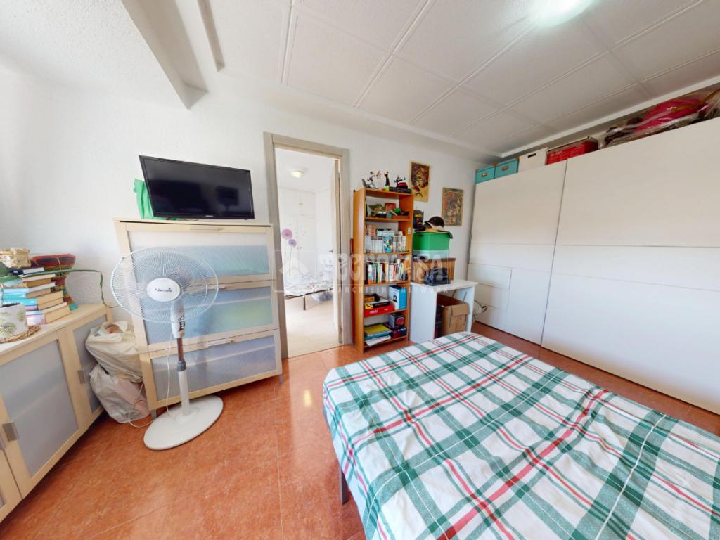 3غرفة شقة في Valencia, Spain رقم 249577