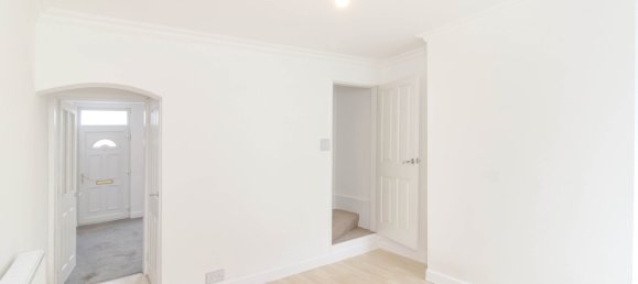 2 bedrooms House in Leicester, United Kingdom No. 1964 5