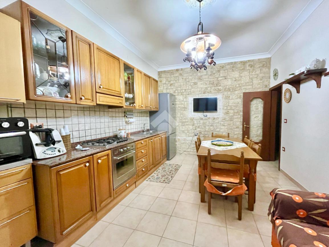 3 rooms Apartment in Sant'Antimo, Italy No. 173982