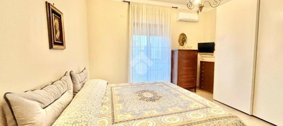 3 rooms Apartment in Sant'Antimo, Italy No. 173982 4