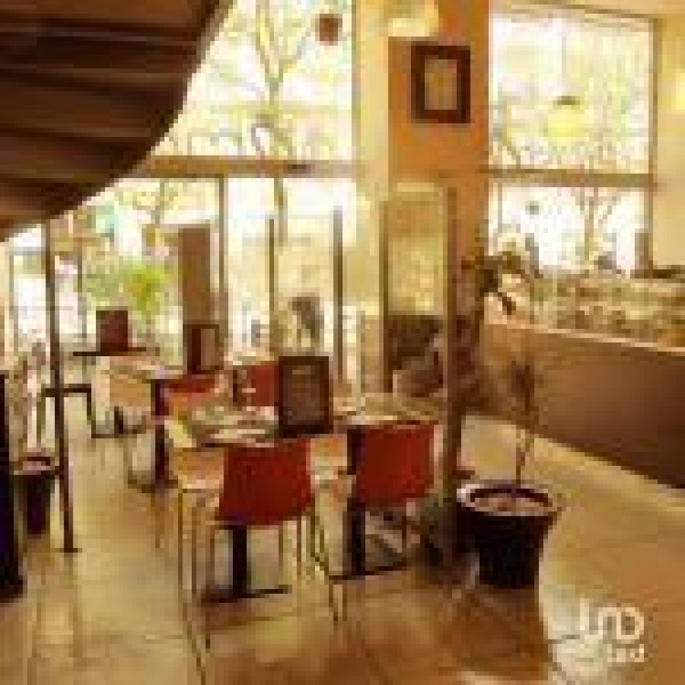 Fábrica en Grenoble, France 150 m² No. 19239