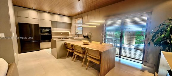 3 dormitorios dúplex en venta en Miami, Miami-Dade, Florida, USA № 614992 21