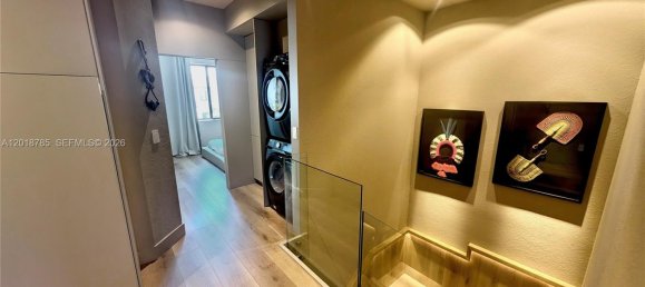3 dormitorios dúplex en venta en Miami, Miami-Dade, Florida, USA № 614992 10