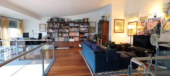 4 غرف نوم منزل ذو طابقين في Corroios, Portugal رقم 107700 9