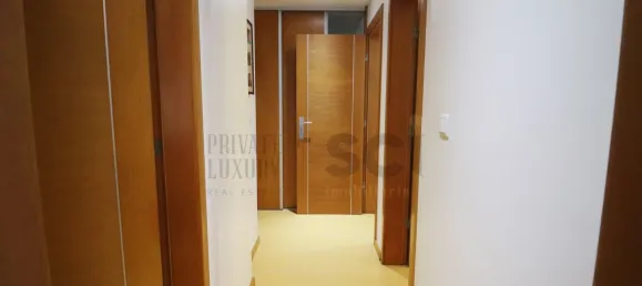 4 غرف نوم منزل ذو طابقين في Corroios, Portugal رقم 107700 17