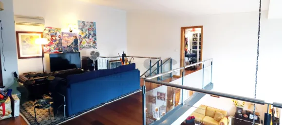 4 غرف نوم منزل ذو طابقين في Corroios, Portugal رقم 107700 10