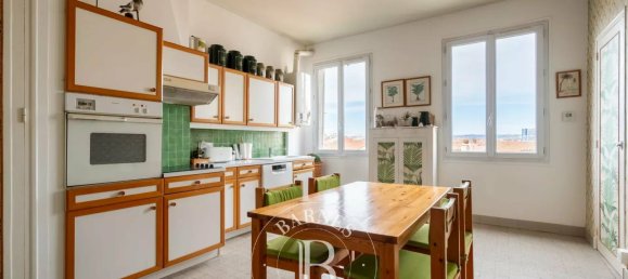 2 bedrooms Apartment in Marseille, France No. 291180 10