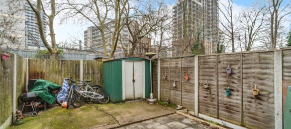 1 bedroom Apartment in Ilford, United Kingdom No. 10868 11