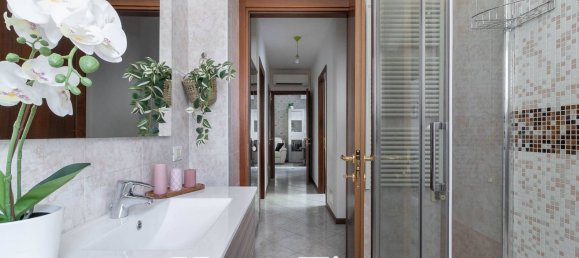 Apartamento de 3 dormitorios en Venice, Italy No. 363703 25