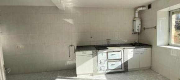 5 Schlafzimmer Haus in Garrafe de Torio, Spain, Nr. 107737 2