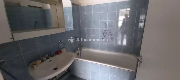 Apartamento de 2 dormitorios en Sarcelles, France No. 166647 20