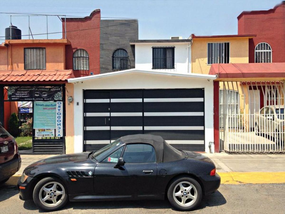 2 bedrooms House in Tlalnepantla, Mexico No. 212823