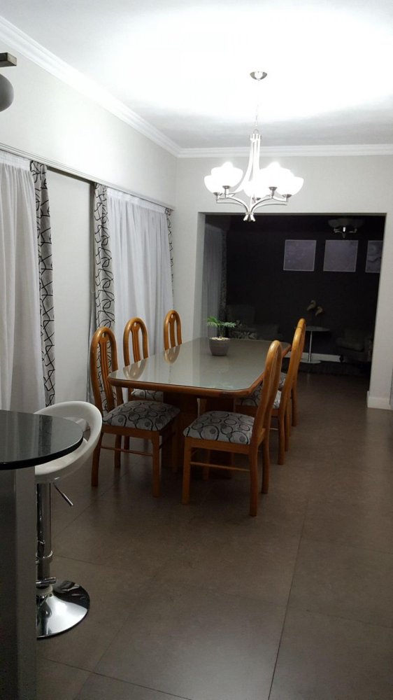 2 bedrooms House in Avellaneda, Argentina No. 56050