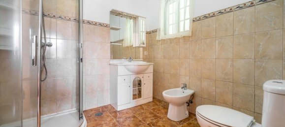 3 bedrooms House in Angra do Heroismo, Portugal No. 35499 19