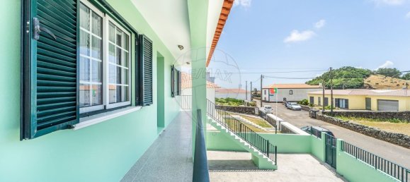 3 bedrooms House in Angra do Heroismo, Portugal No. 35499 26