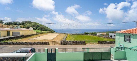 3 bedrooms House in Angra do Heroismo, Portugal No. 35499 25