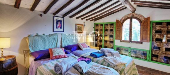 6 rooms House in Greve in Chianti, Italy No. 192515 5