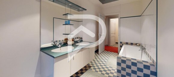 5 bedrooms House in Beaugency, France No. 161247 11