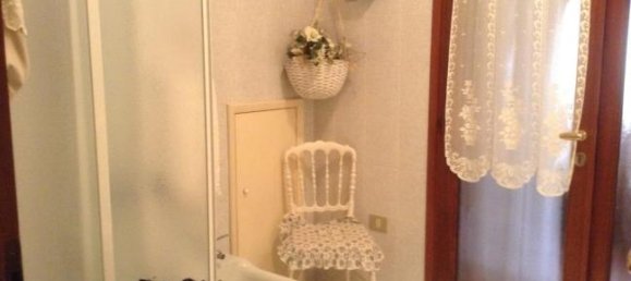 Apartamento de 2 dormitorios en Venice, Italy No. 253087 4