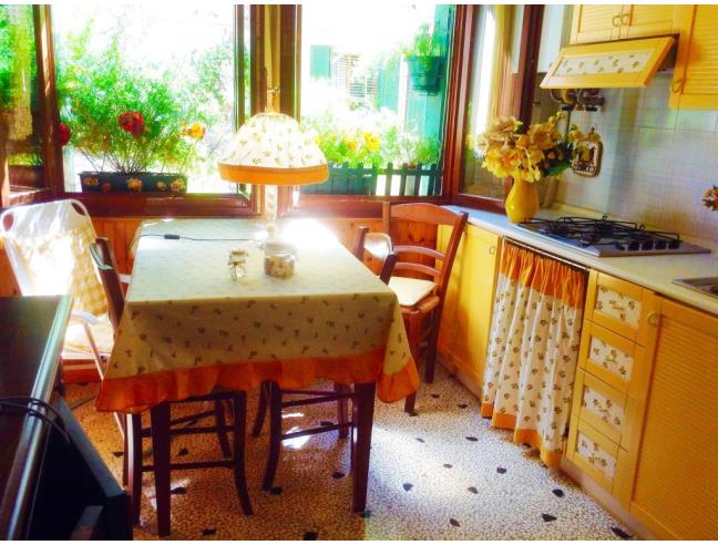 Apartamento de 2 dormitorios en Venice, Italy No. 253087