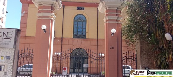 9 bedrooms Apartment in Palermo, Italy No. 321984 11