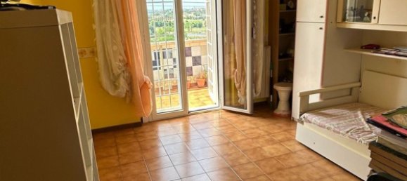 4-salle Appartement à Rome, Italy No. 203989 8