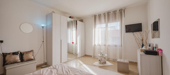 5غرفة منزل ذو طابقين في Cassola, Italy رقم 75720 5