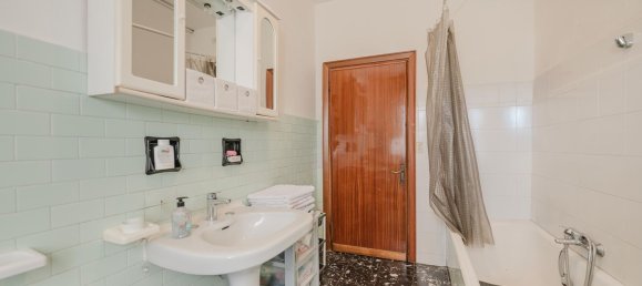 5غرفة منزل ذو طابقين في Cassola, Italy رقم 75720 9