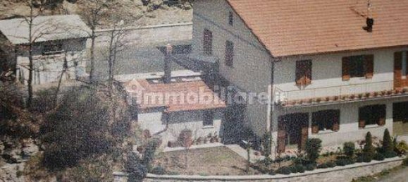 Villa de 5 divisões em Chiusi della Verna, Italy N.º 108854 8