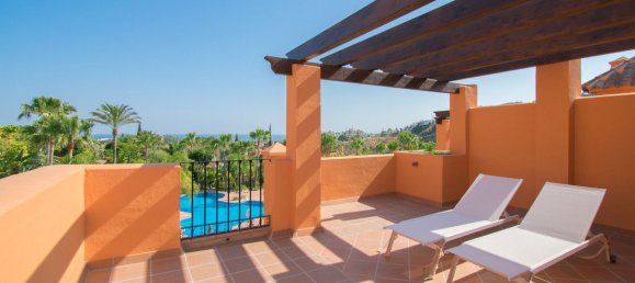 Moradia em banda T4 em El Paraiso, Spain N.º 23724 31