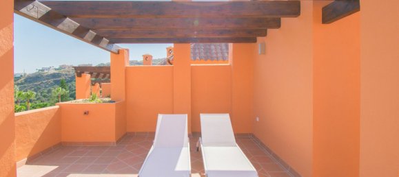 Moradia em banda T4 em El Paraiso, Spain N.º 23724 29