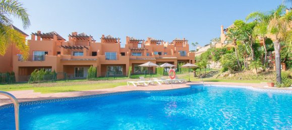 Moradia em banda T4 em El Paraiso, Spain N.º 23724 37