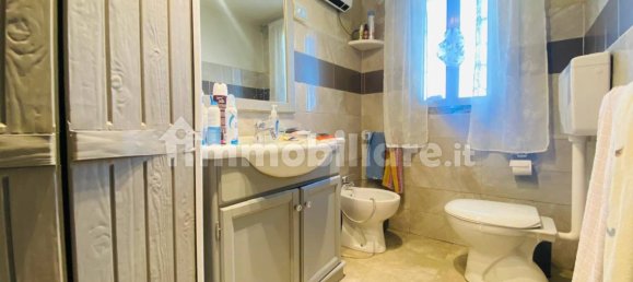 3 bedrooms House in Isola Rizza, Italy No. 301854 6