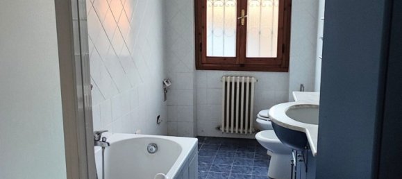 Apartamento de 5 habitaciónes en Castelfranco Piandiscò, Italy No. 165849 13