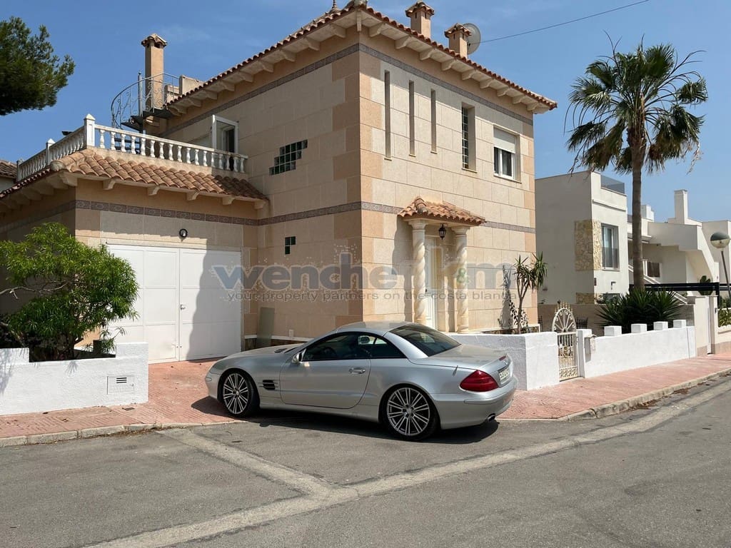 Дом с 3 спальнями в Сан-Мигель-де-Салинас, Испания № 197746