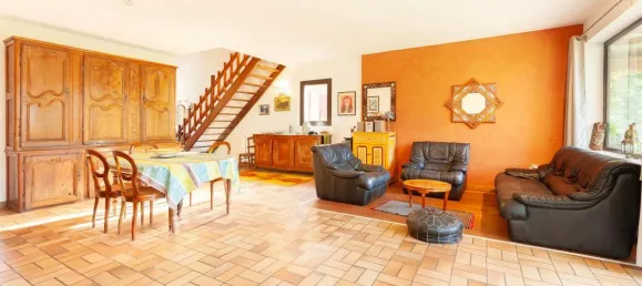 Casa de 4 dormitorios en Saint-Sever, France No. 352782 2