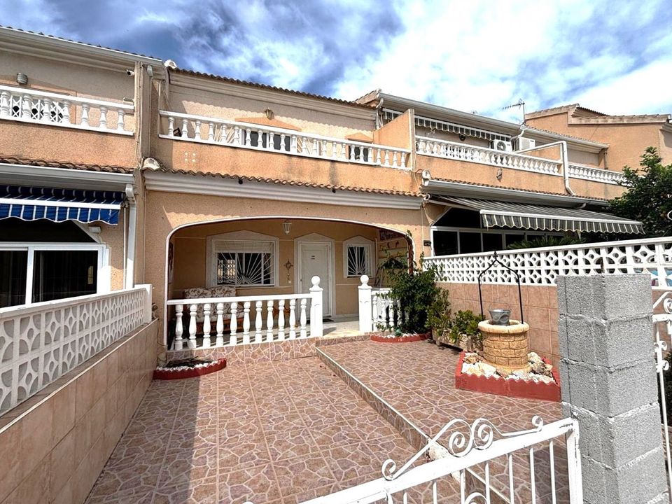 2 غرف نوم تاون هاوس في Ciudad Quesada, Spain رقم 186442