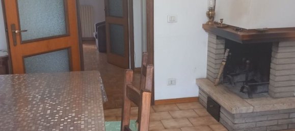 5 rooms Apartment in Bibbiena, Italy No. 198917 7