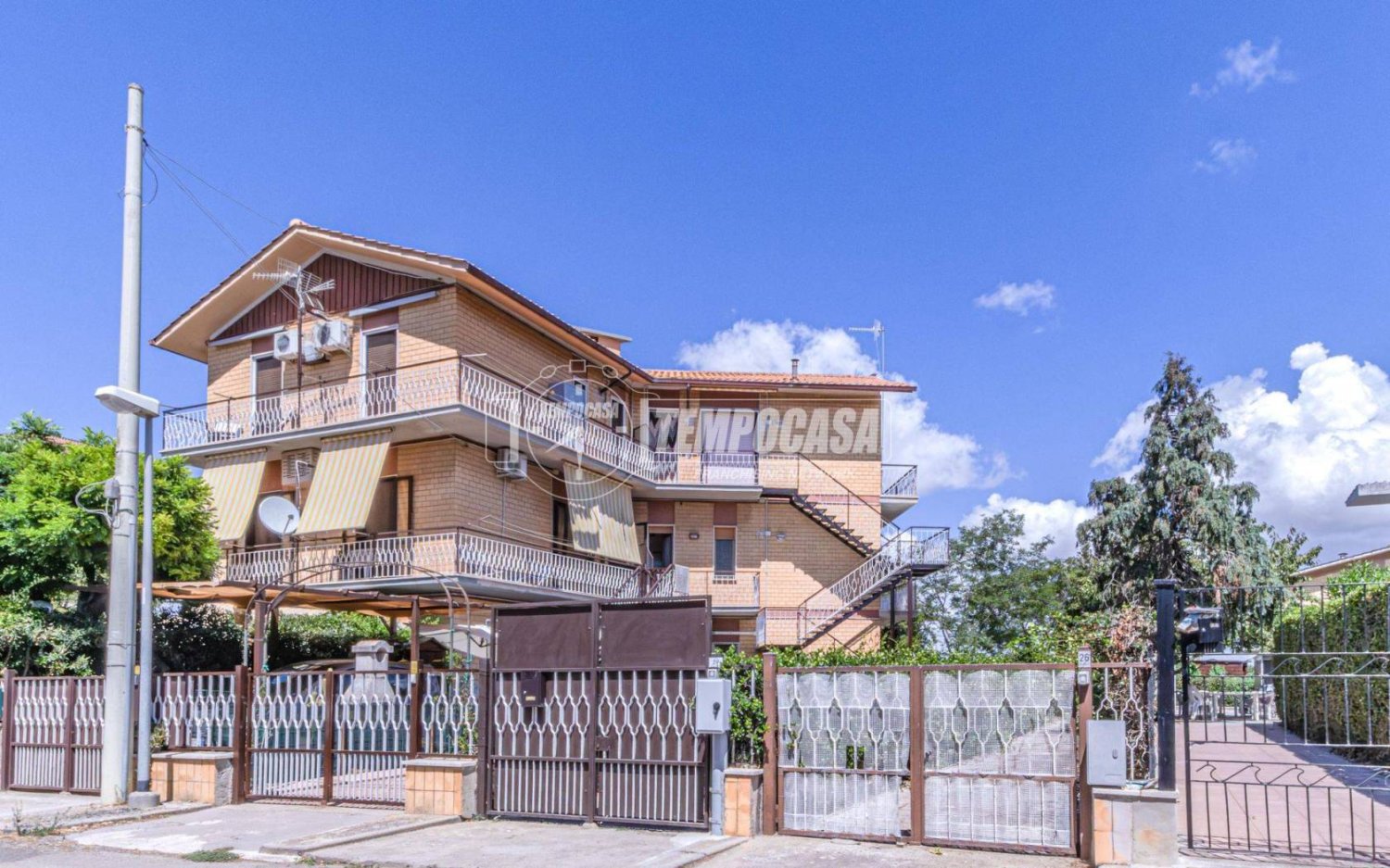 Квартира с 2 спальнями в Тарквиния, Италия № 277285