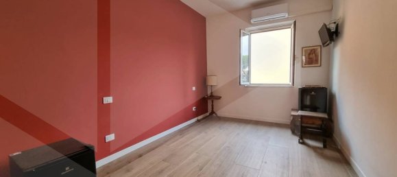 3-salle Appartement à Marino, Italy No. 22164 3