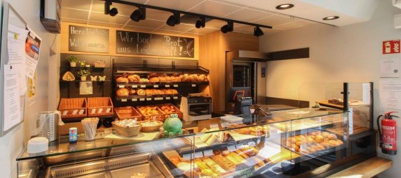 1252m² Building in Trier-Saarburg, Germany No. 278977 2