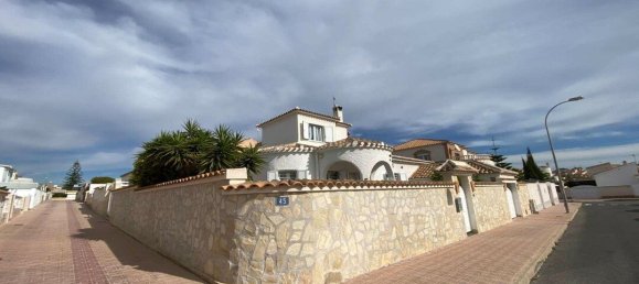 2 bedrooms House in Torrevieja, Spain No. 285776 10