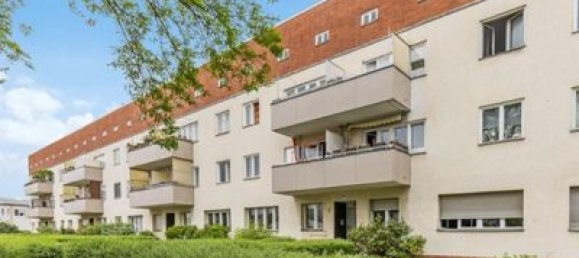 2 rooms Apartment in Reinickendorf, Germany No. 59850 2